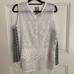 Cute Boho Johnny Was sleeveless top. Nice condition. No flaws